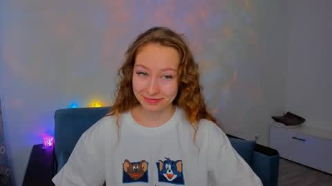 Snapshot of marilinal chatting on February 12, 2025, 4:01 am Marilina online show from February 12, 2025, 4:01 am