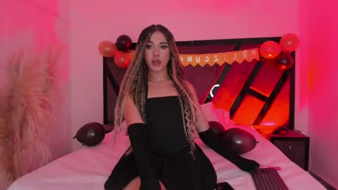 Snapshot of marilyndupont chatting on October 2, 2025, 5:03 am Marilyn online show from October 2, 2025, 5:03 am