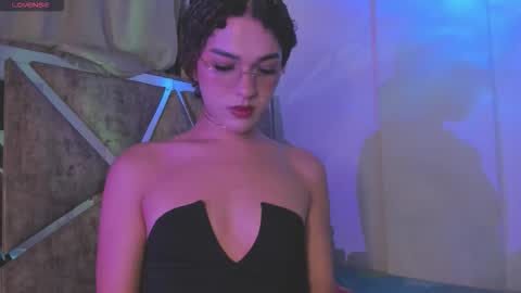 Snapshot of marilyndupont chatting on November 6, 2025, 2:56 am Marilyn online show from November 6, 2025, 2:56 am