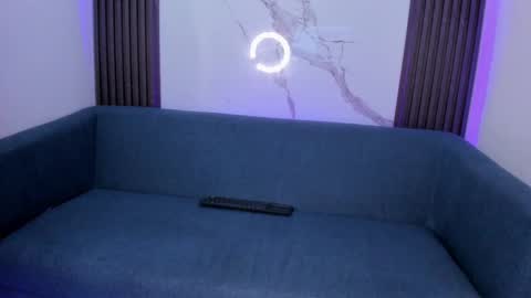 marilyngold_ online show from October 26, 2025, 8:15 pm