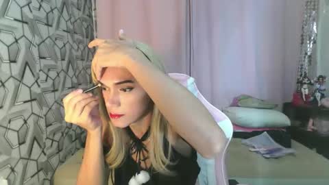 Snapshot of marimarxox1 chatting on June 3, 2026, 12:30 pm marimarxox1 online show from June 3, 2026, 12:30 pm