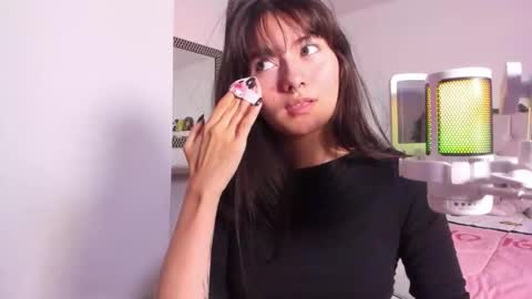 Snapshot of marin_kitoko chatting on October 25, 2025, 10:15 pm Marin kitoko online show from October 25, 2025, 10:15 pm