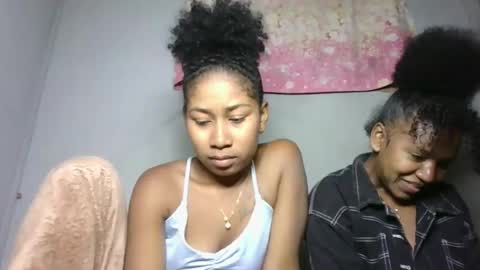 Snapshot of marina0506 chatting on December 17, 2025, 5:52 pm marina0506 online show from December 17, 2025, 5:52 pm