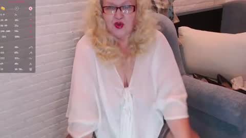 Snapshot of marinaabysss chatting on July 21, 2026, 2:08 pm Marina online show from July 21, 2026, 2:08 pm