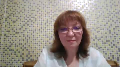 marinamrs online show from September 9, 2025, 4:39 pm