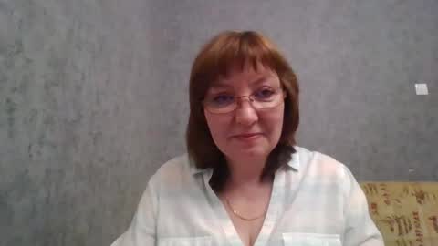 marinamrs online show from September 18, 2025, 6:10 pm