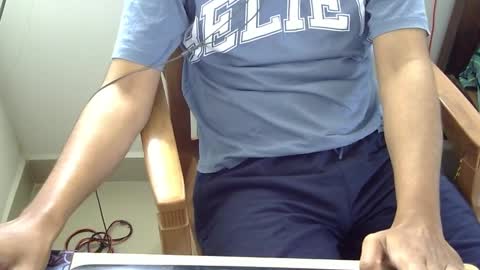 Snapshot of marinavine chatting on January 1, 2025, 3:02 am The SHY UncutBoy online show from January 1, 2025, 3:02 am