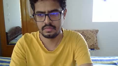 Snapshot of marinavine chatting on October 2, 2025, 4:52 am The SHY UncutBoy online show from October 2, 2025, 4:52 am