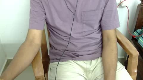 Snapshot of marinavine chatting on January 11, 2026, 5:23 am The SHY UncutBoy online show from January 11, 2026, 5:23 am