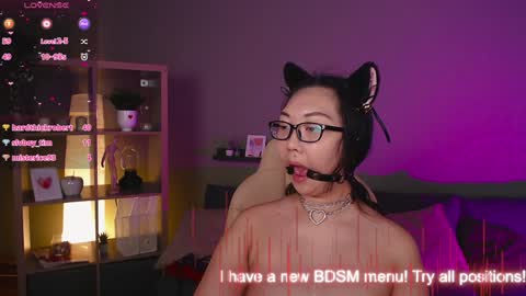 Snapshot of marine_vact chatting on February 5, 2025, 8:35 pm Marine online show from February 5, 2025, 8:35 pm