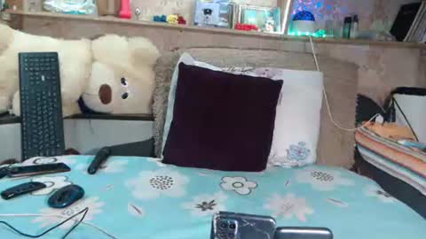 Snapshot of marinka_ chatting on March 7, 2025, 3:28 pm marinka_ online show from March 7, 2025, 3:28 pm