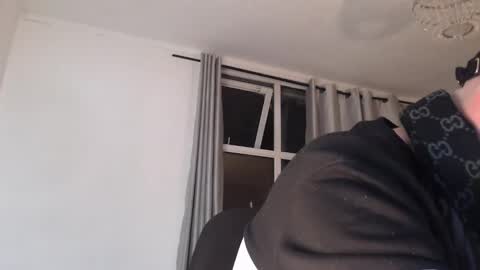 Snapshot of marinocalito chatting on December 5, 2025, 4:58 pm marinocalito online show from December 5, 2025, 4:58 pm