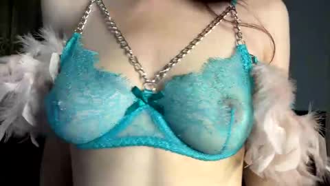 Snapshot of marinpeach chatting on September 11, 2025, 2:39 pm Maria and Martin online show from September 11, 2025, 2:39 pm