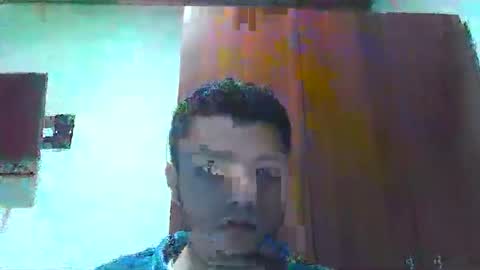 Snapshot of mario98e chatting on June 1, 2026, 1:29 am mario98e online show from June 1, 2026, 1:29 am