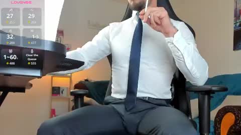 marioslim online show from June 15, 2026, 4:47 am