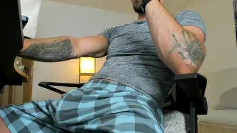 Snapshot of marioslim chatting on August 1, 2026, 10:03 am marioslim online show from August 1, 2026, 10:03 am