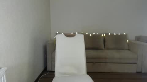 Snapshot of marishaarimova chatting on January 5, 2025, 12:31 am Marisha Arimova online show from January 5, 2025, 12:31 am