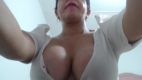 mariska_69 online show from January 16, 2026, 12:53 pm