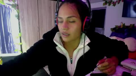 Maritza Ferrer -Samara Beltran online show from May 14, 2026, 4:41 am