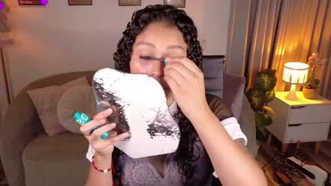 Snapshot of marivimichel_s chatting on April 19, 2026, 10:03 am marivimichel_s online show from April 19, 2026, 10:03 am
