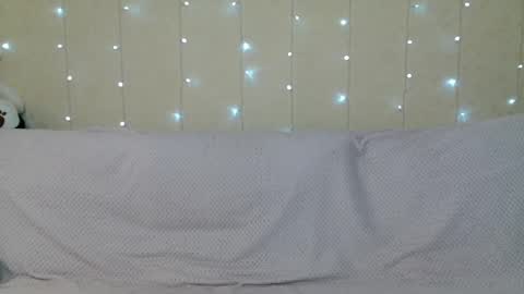 pipi online show from January 15, 2025, 4:04 am