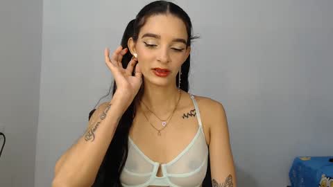 Snapshot of mariza_hot01 chatting on September 10, 2025, 9:59 pm Conejita online show from September 10, 2025, 9:59 pm