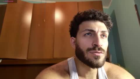 mark_ariete online show from June 3, 2026, 9:31 pm
