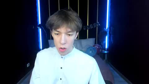 Snapshot of mark_branston chatting on January 18, 2026, 11:14 am Mark online show from January 18, 2026, 11:14 am