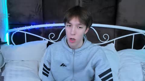 Snapshot of mark_branston chatting on February 4, 2026, 3:51 pm Mark online show from February 4, 2026, 3:51 pm