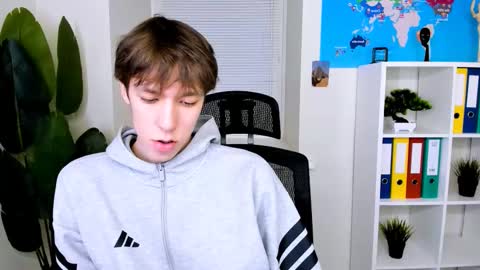 Snapshot of mark_branston chatting on February 6, 2026, 11:02 am Mark online show from February 6, 2026, 11:02 am