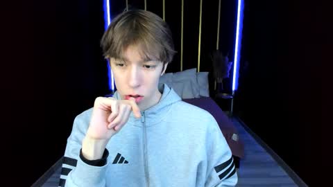 Snapshot of mark_branston chatting on February 22, 2026, 10:36 am Mark online show from February 22, 2026, 10:36 am