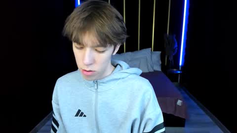 Snapshot of mark_branston chatting on February 23, 2026, 10:34 am Mark online show from February 23, 2026, 10:34 am