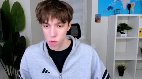 Snapshot of mark_branston chatting on March 27, 2026, 2:39 pm Mark online show from March 27, 2026, 2:39 pm