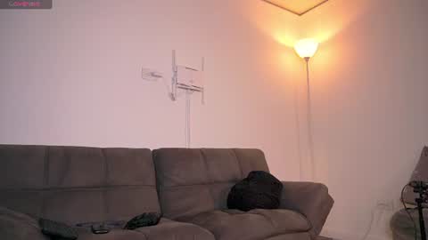 mark_broown_ online show from July 28, 2026, 11:37 pm