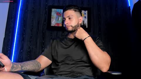 Snapshot of mark_buffet02 chatting on January 8, 2025, 2:03 pm Mark Buffet online show from January 8, 2025, 2:03 pm