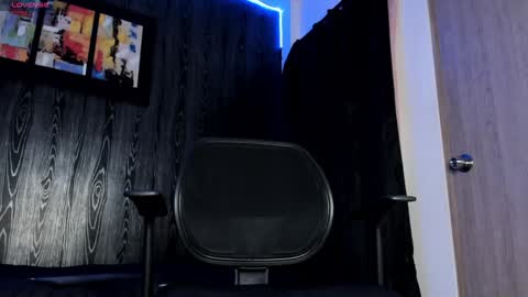 Snapshot of mark_buffet02 chatting on January 29, 2025, 1:49 pm Mark Buffet online show from January 29, 2025, 1:49 pm