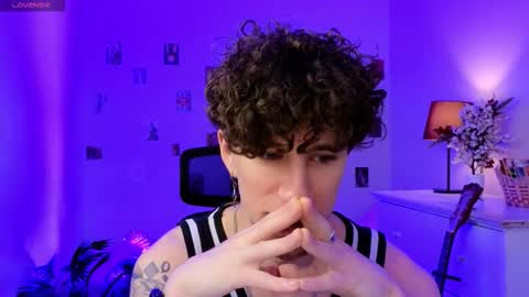 mark_caron online show from February 1, 2026, 9:02 pm