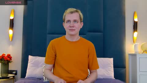 Mark online show from April 2, 2026, 10:07 pm