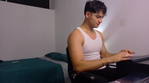 Antonio banderas online show from March 18, 2026, 4:48 am