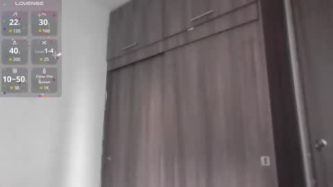 Snapshot of mark_rut chatting on December 22, 2024, 3:11 pm MODEL Mark Rut online show from December 22, 2024, 3:11 pm