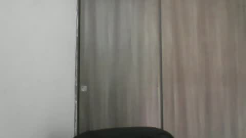 Snapshot of mark_rut chatting on November 17, 2025, 2:01 pm MODEL Mark Rut online show from November 17, 2025, 2:01 pm