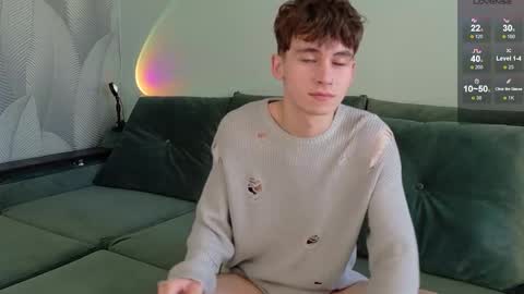 Snapshot of mark_safr chatting on September 18, 2025, 5:42 am Mark online show from September 18, 2025, 5:42 am