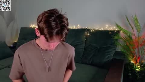 Snapshot of mark_safr chatting on October 2, 2025, 3:08 pm Mark online show from October 2, 2025, 3:08 pm