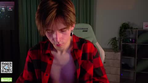 Snapshot of mark_safr chatting on November 10, 2025, 3:05 am Mark online show from November 10, 2025, 3:05 am