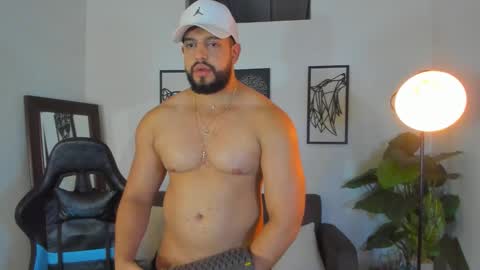 mark_x23 online show from February 16, 2026, 1:35 am