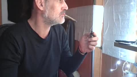 Snapshot of markbcnx chatting on January 10, 2026, 7:15 pm markbcnx online show from January 10, 2026, 7:15 pm