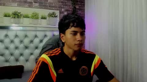 markbowie online show from September 25, 2025, 3:05 pm