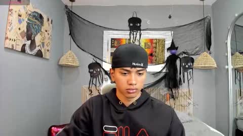 markbowie online show from October 22, 2025, 11:43 am