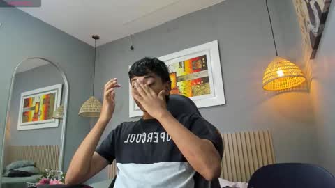 markbowie online show from November 19, 2025, 11:43 am