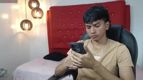 markbowie online show from December 21, 2025, 6:15 pm